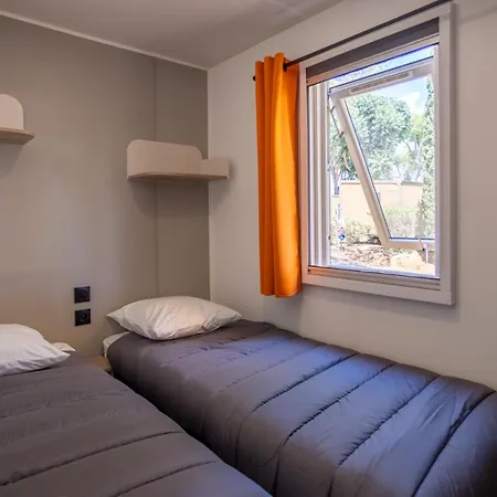 Maeva Escapades Le Hameau Des Pins 3*